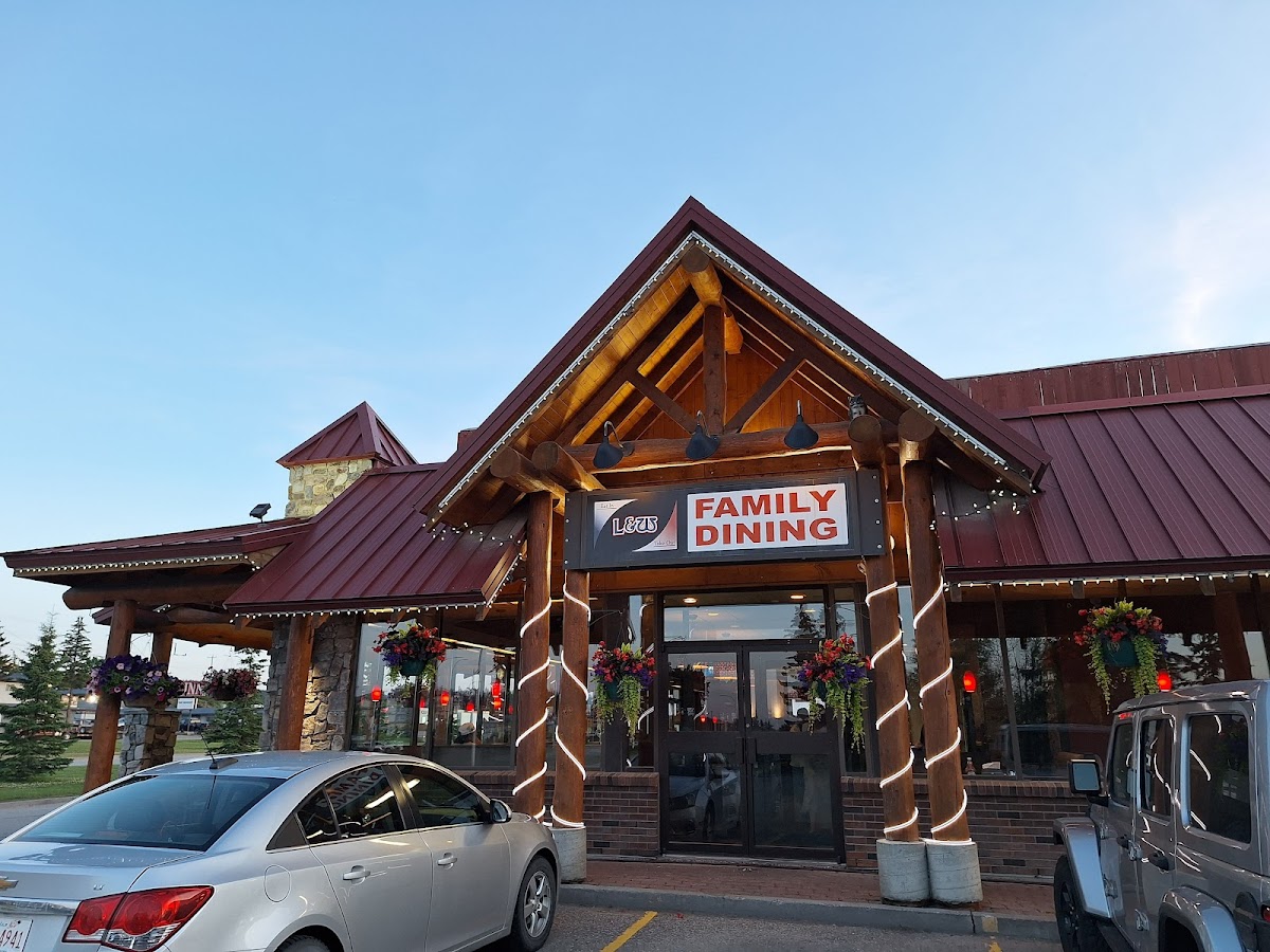 L & W Pizza & Spaghetti House